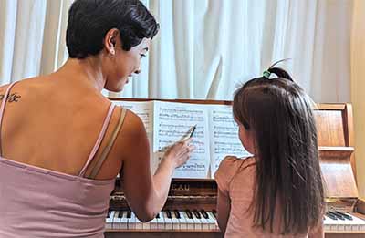 Klavier lernen in München Glockenbach für Kinder